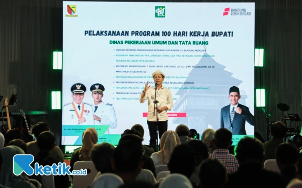 Thumbnail Berita - Bupati Bandung: Kolaborasi Pentahelix Berhasil Tekan Banjir Cidawolong