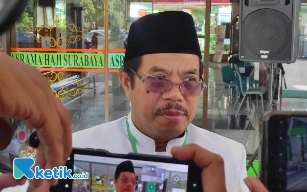 Thumbnail Kabar Duka, Calon Haji Embarkasi Surabaya Meninggal Dunia di Pesawat