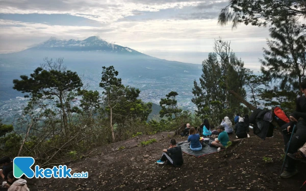 Thumbnail Berita - ‎Menjajal Jalur Pendakian Gunung Bokong di Kota Batu, Cocok untuk Fun Hiking