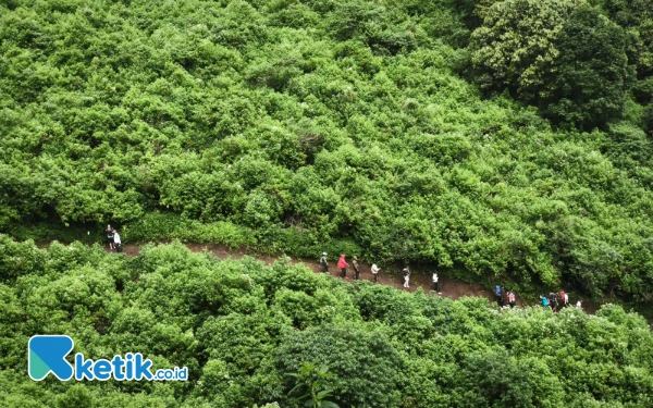 Thumbnail Berita - Potret Pendakian Gunung Bokong di Kota Batu