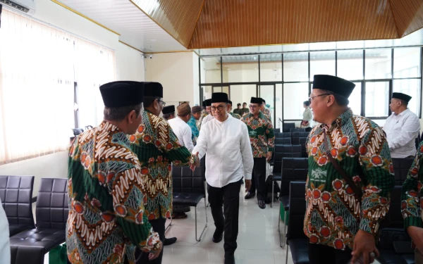 Thumbnail Berita - ‎Wali Kota Batu Dukung Percepatan Sertifikat Wakaf Aset NU