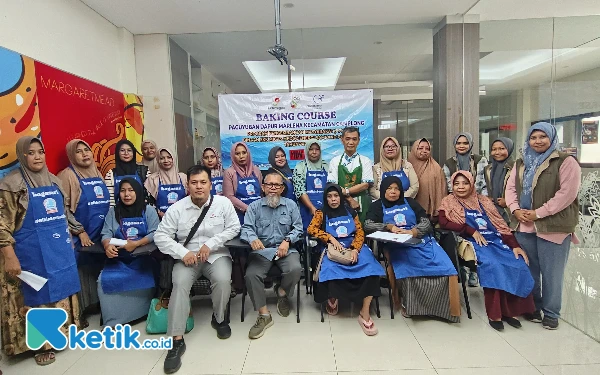 Medco Energi Sampang Dukung UMKM, Fasilitasi Baking Course Paguyuban Dapur Marlena di Bogasari