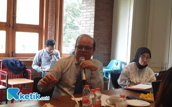 Thumbnail ‎OJK Malang Beberkan Ciri Investasi Bodong Agar Masyarakat Terhindar dari Penipuan