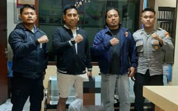 Thumbnail Berita - Pria di Bondowoso Ditangkap Usai Curi 4,4 Ton Gabah dari Gudang Penggilingan Padi