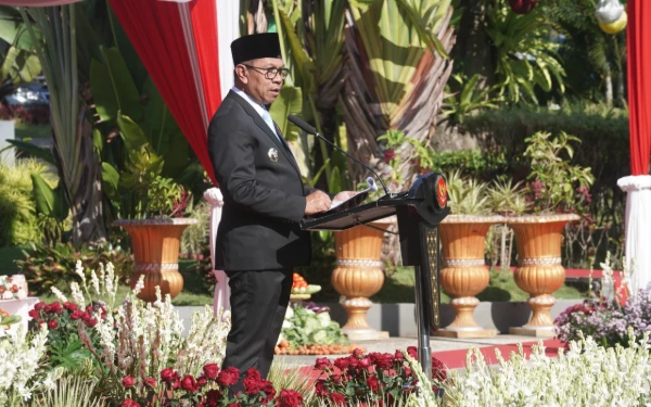 Thumbnail Berita - ‎Wali Kota Batu Sebut Pancasila Panduan Utama Jawab Tantangan Zaman