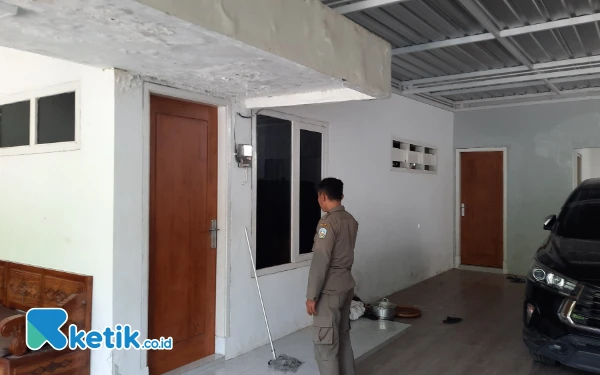 Thumbnail Berita - Ditinggal Ibadah Haji, Rumdis Sekda Situbondo Dibobol Maling