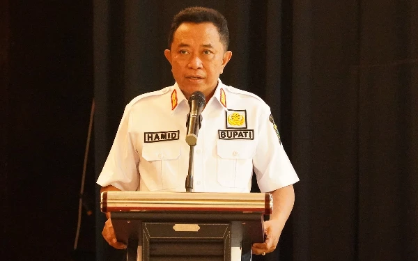 Thumbnail Berita - Kurangi Sampah Plastik, Pemkab Bondowoso Ajak Warga Gunakan Bungkus Kurban Ramah Lingkungan