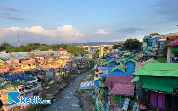 Thumbnail Kampung Warna-Warni Jodipan Kusam, Pengunjung Kecewa