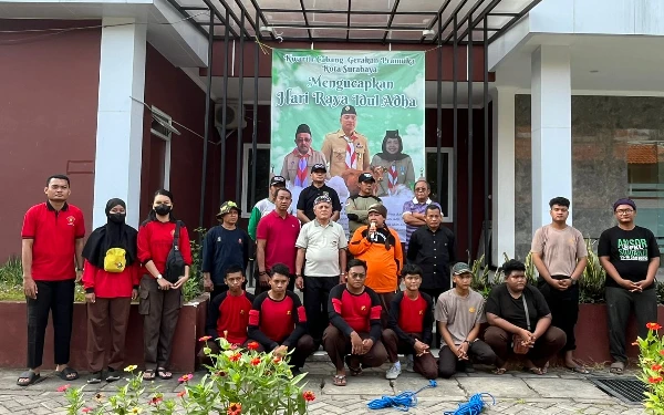 Thumbnail Berita - Berkah Iduladha: Kwarcab Surabaya Kurban 4 Hewan, Gotong Royongnya Patut Dicontoh!