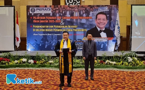 Thumbnail Beri Pembekalan 122 Advokat Baru di DIY, Otto Hasibuan: Peradi Zero KKN
