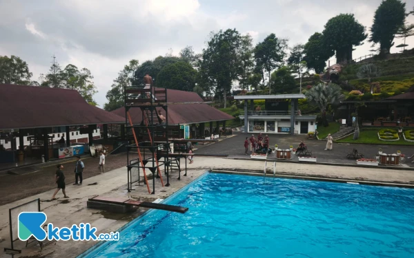 Thumbnail Berita - Delapan Atlet Loncat Indah Kota Bakal Bertanding di Enam Nomor dalam Porprov IX Jatim   ‎