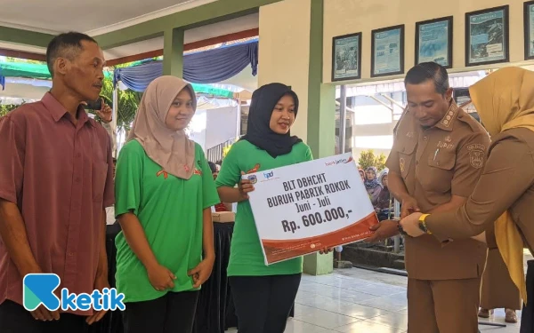 Thumbnail Nihil Sengketa Tenaga Kerja, Pacitan Imbau Buruh Tetap Jaga Produktivitas