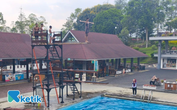 Thumbnail Berita - Demi Porprov IX Jatim, Papan Loncat Indah di Selecta Kota Batu Direhabilitasi