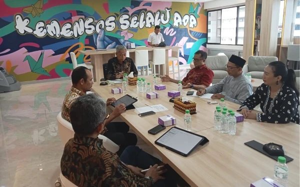 Thumbnail Seminar Jejak Perlawanan Sultan HB II Bakal Digelar Oktober Mendatang, Wamensos Agus Jabo Beri Dukungan