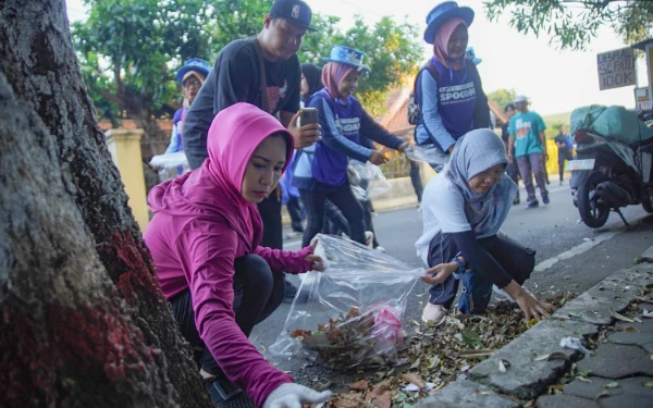 Kota Mojokerto Pelopor Jalan Santai Spogomi, Olahraga Sambil Punguti Sampah Berhadiah Wisata ke Jepang