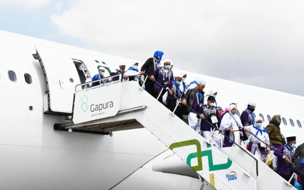 Thumbnail Berita - PPIH Palembang Sambut 368 Jemaah Haji Kloter 3, Dua Jemaah Tak Ikut Pulang