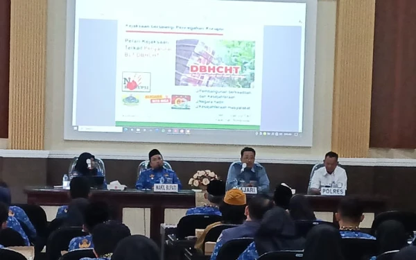 Thumbnail Berita - Peduli Terhadap Petani Tembakau, Pemkab Bondowoso Siap Distribusikan Pupuk Gratis