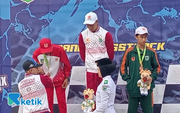 Thumbnail Berita - Main di Kandang, Grasstrack Kota Batu Hanya Amankan Medali Perunggu Porprov IX Jatim