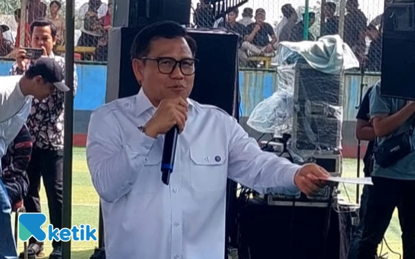 Thumbnail Berita - Menko PM: Target Percepatan Penurunan Kemiskinan 4,5% Tahun 2029 Cukup Drastis