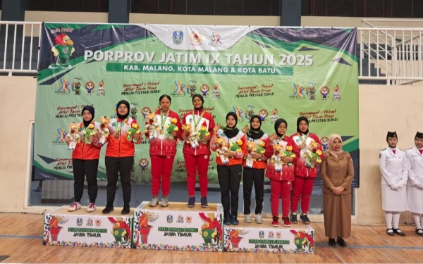 Thumbnail Berita - Tenis Meja Kediri Panen Medali di Porprov IX Jatim 2025, Masih Buru Emas Tambahan