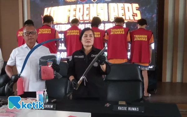 Lakukan Pengeroyokan di Menganti Surabaya, 6 Pendekar Ditangkap Polisi