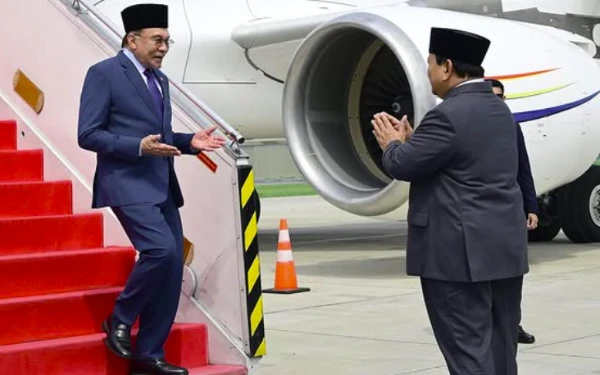 Thumbnail Berita - PM Anwar Ibrahim: Dana Pensiun PNS Malaysia KWAP Diduga Ditipu Startup Indonesia eFishery