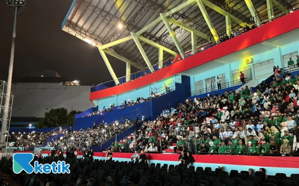 Thumbnail Spektakuler! 10.000 Penonton Semarakkan Pembukaan Porprov IX Jatim 2025 di Stadion Gajayana
