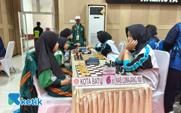 Thumbnail Berita - Tim Catur Kota Batu Targetkan Medali di Nomor Campuran