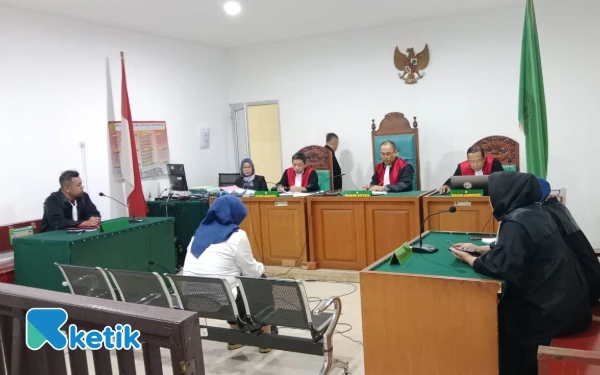 Terbukti Korupsi Rp5,2 Miliar, Mantan Teller BNI Divonis 4,5 Tahun Penjara dan Wajib Kembalikan Uang Negara
