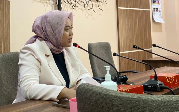Thumbnail Fanny Fatwati Putri Perjuangkan Hak Warga Tapos Kota Depok, TPS Harus Disiapkan Developer Sesuai Perda