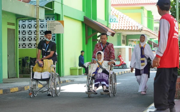 Jemaah Haji Asal Bali Langsung Pulang, Kepala BPHU Pastikan Tak Ada Penutupan Penyeberangan