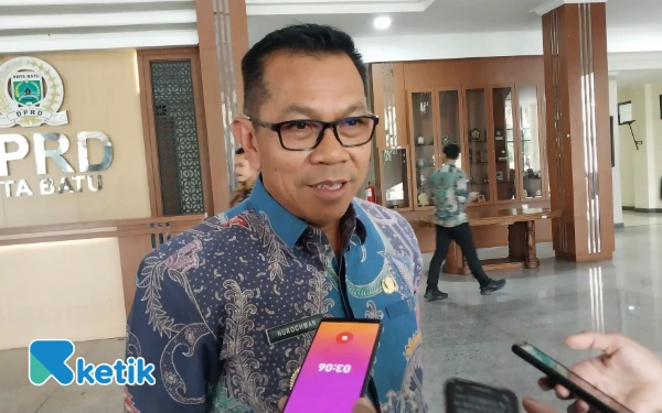 Thumbnail Berita - Wali Kota Batu Angkat Bicara Soal Penolakan Rencana Pembangunan SPPG Dekat Gemulo  ‎