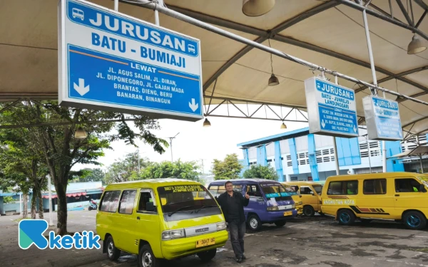 Thumbnail Berita - Sopir Angkutan Pelajar Gratis di Kota Batu 'Nganggur' Saat Libur Sekolah