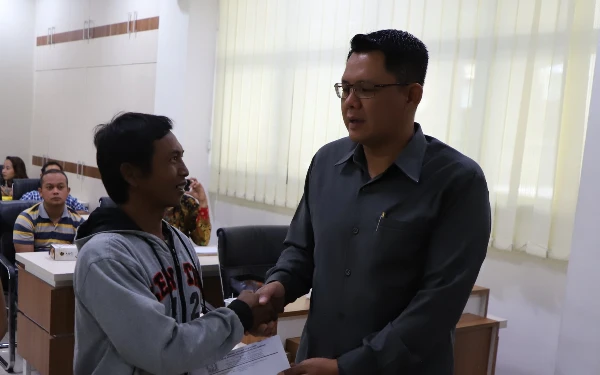 Thumbnail Berita - Pemkab Sleman Salurkan Bantuan Sosial Rp 43 Juta Bagi 29 KK Korban Bencana Alam