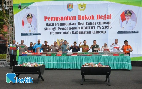 Thumbnail Bea Cukai dan Pemkab Cilacap Musnahkan Ratusan Ribu Rokok Ilegal
