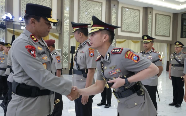 Thumbnail Berita - AKBP Kemas Indra Natanegara Resmi Nahkodai Polres Madiun
