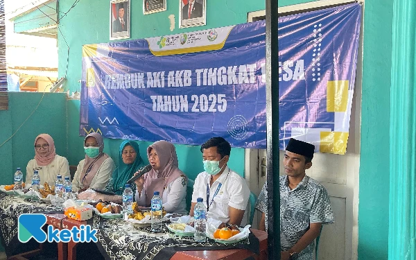 Thumbnail Berita - Pemdes Tamberu Timur Gelar Rembuk Atasi AKI dan AKB Bersama Dinkes KB Sampang