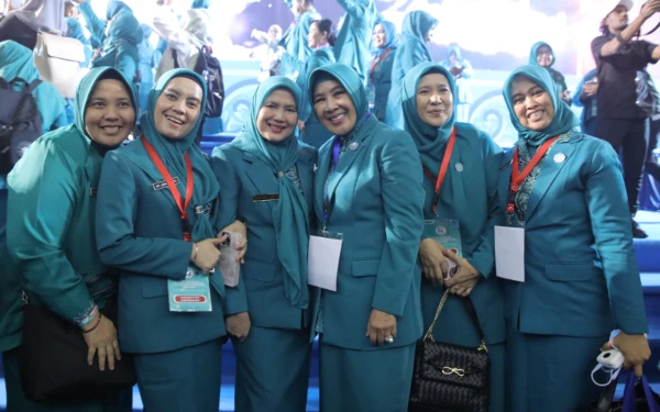 Ketua TPP PKK Kabupaten Asahan Ikuti Puncak Peringatan Hari Kesatuan Gerak Ke-53