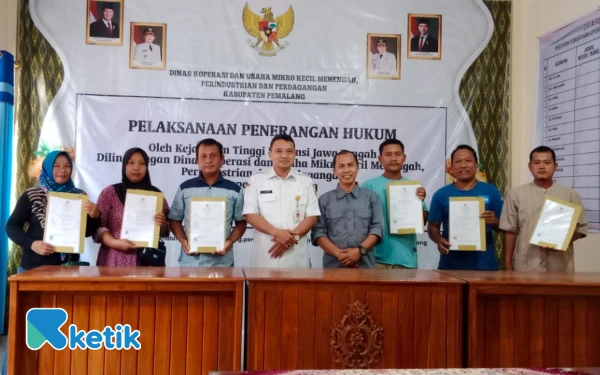 Puluhan UMKM Pemalang Terima Sertifikat Halal, Dukung Peningkatan Daya Saing Produk Lokal