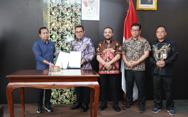 Thumbnail Berita - ‎Pemkot  Batu Terima PSU Tiga Pemgembang Perumahan   ‎