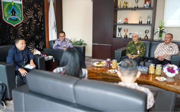 Thumbnail Berita - ‎Pemkot Batu Jajaki Kerja Sama Pendidikan dan Kebudayaan dengan UB Malang