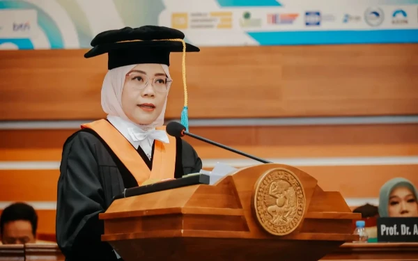 Thumbnail Berita - Soal Anak Surabaya Wajib Gunakan Bahasa Jawa pada Kamis, Pakar Unair: Harus Dipikirkan Kembali