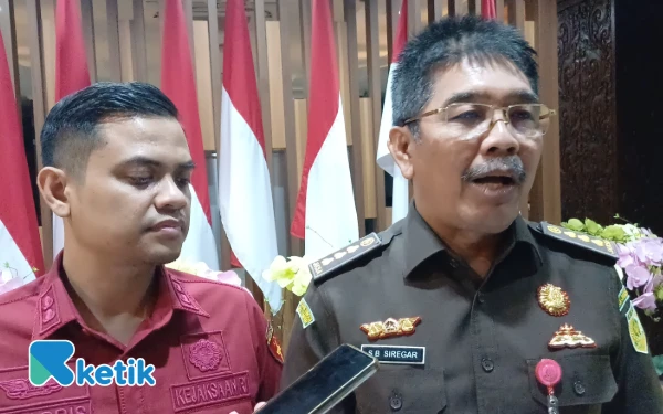 Thumbnail Berita - Dugaan Korupsi Dana Hibah Pendidikan Jatim, Kejati Periksa Kadindik Lama