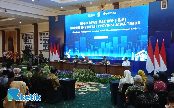 Gubernur Khofifah Ajak Kepala Daerah Se-Jatim Jaga Iklim Investasi Berkelanjutan Bebas Premanisme