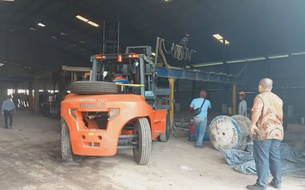 Thumbnail PN Mojokerto Eksekusi PT Lentera Lestari Buana Raya, Lahan 3,5 Hektare di Jatirejo Dikosongkan