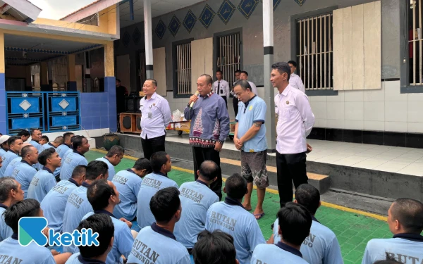 Serap Aspirasi, Karutan Situbondo Makan Nasi Bungkus Bersama WBP