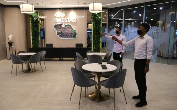 Thumbnail Jawab Pernyataan DPRD Soal Perizinan, Pemkot Surabaya Klaim Gunakan Online Sistem