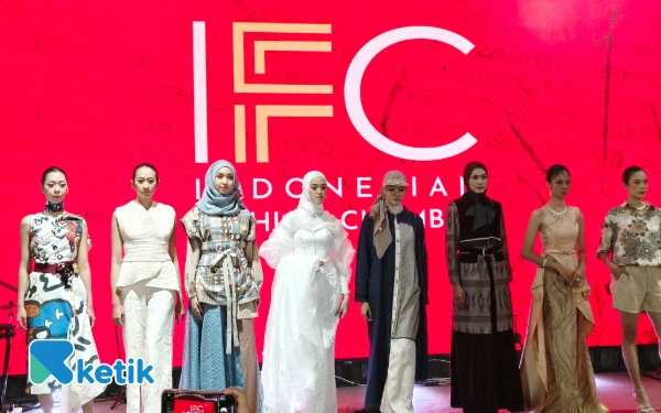 Alben Ayub Prediksi Tren Fashion 2026 Banyak Gunakan Bahan Daur Ulang