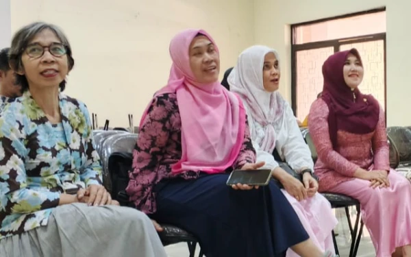 Thumbnail Berita - HUT 64 IKWI, Ini Pesan Senator Ning Lia