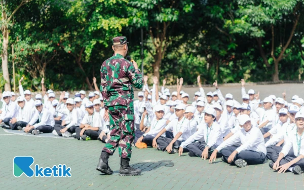 MPPLS Ponpes ‎Al Izzah Kota Batu Bekali Santri Baru dengan Projadi